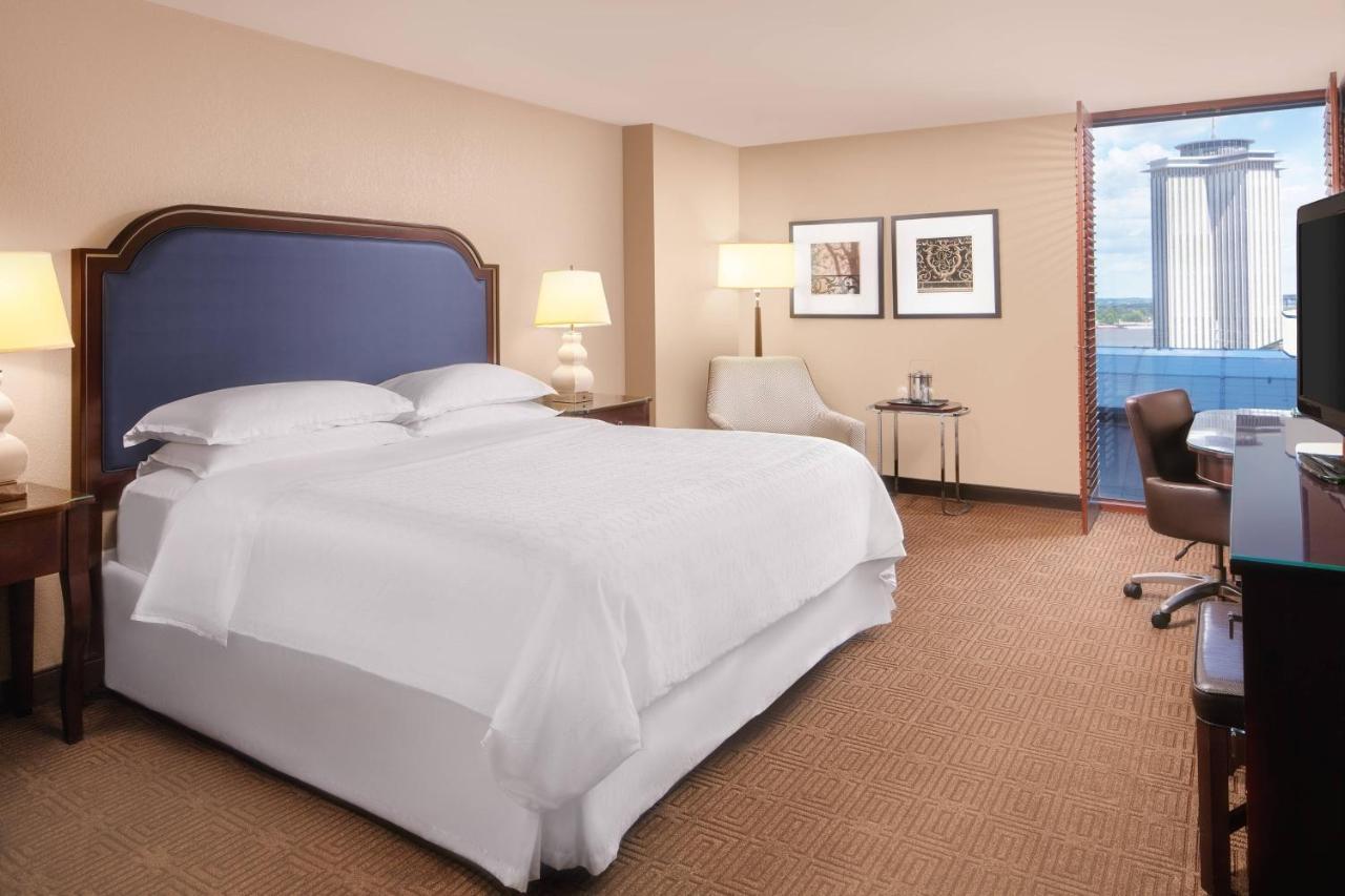 Sheraton New Orleans Hotel Exterior photo